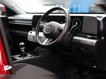 Used Hyundai KONA 2023 for sale - 77629530: Photo