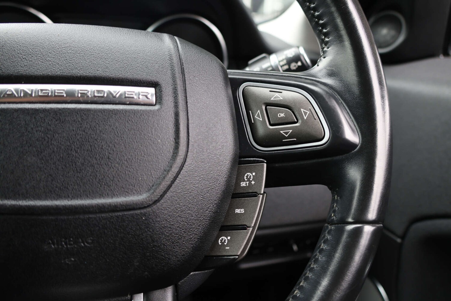 Used Land Rover Range Rover Evoque 2018 for sale - 78111362: Photo 25