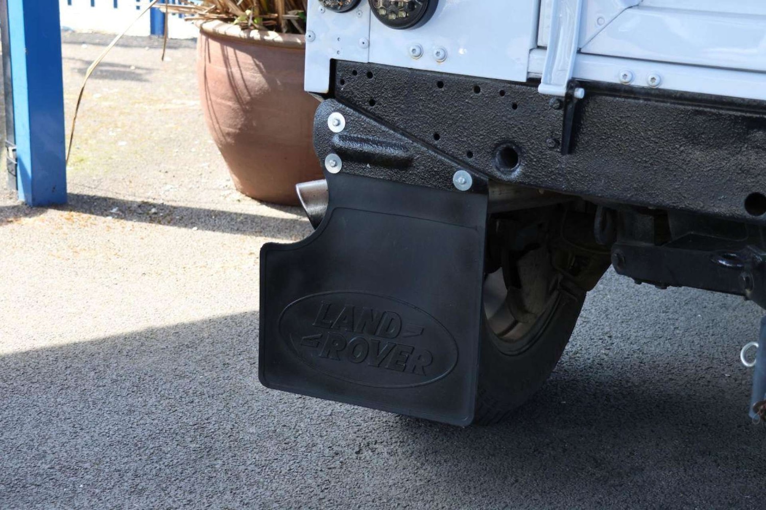 Vehicle 21