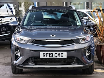 Used Kia Stonic 2019 for sale - 75819197: Photo
