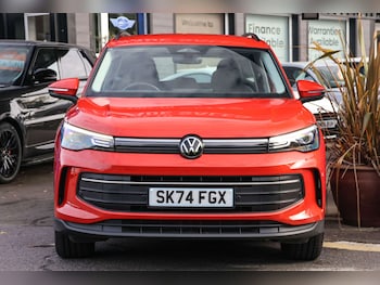 Used Volkswagen Tiguan 2024 for sale - 76304406: Photo 3
