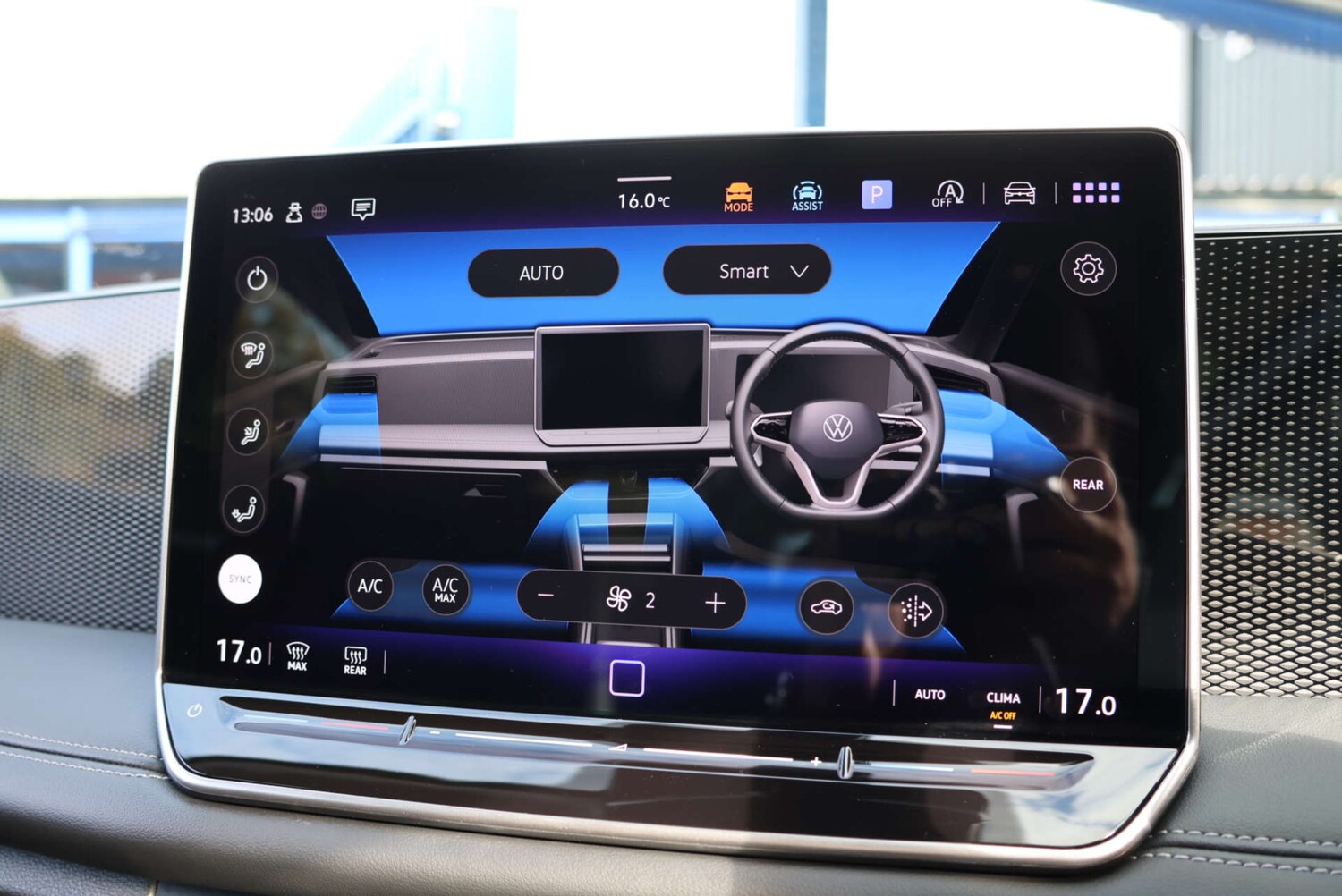 Used Volkswagen Tiguan 2024 for sale - 76304406: Photo 40