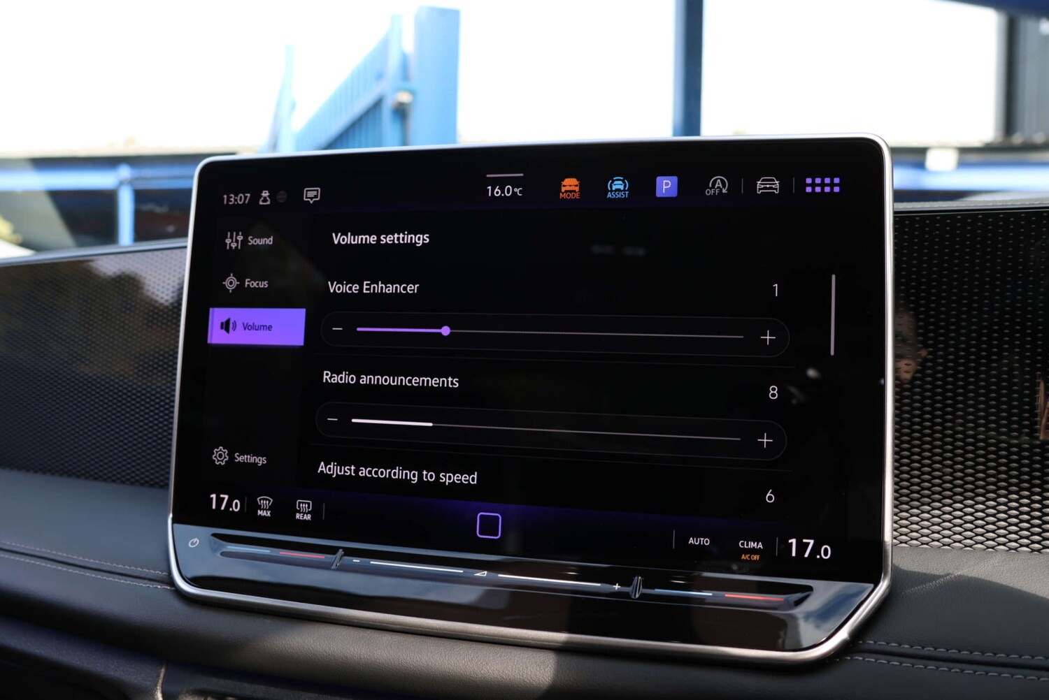 Used Volkswagen Tiguan 2024 for sale - 76304406: Photo 41