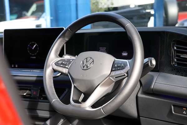 Used Volkswagen Tiguan 2024 for sale - 76304406: Photo 45