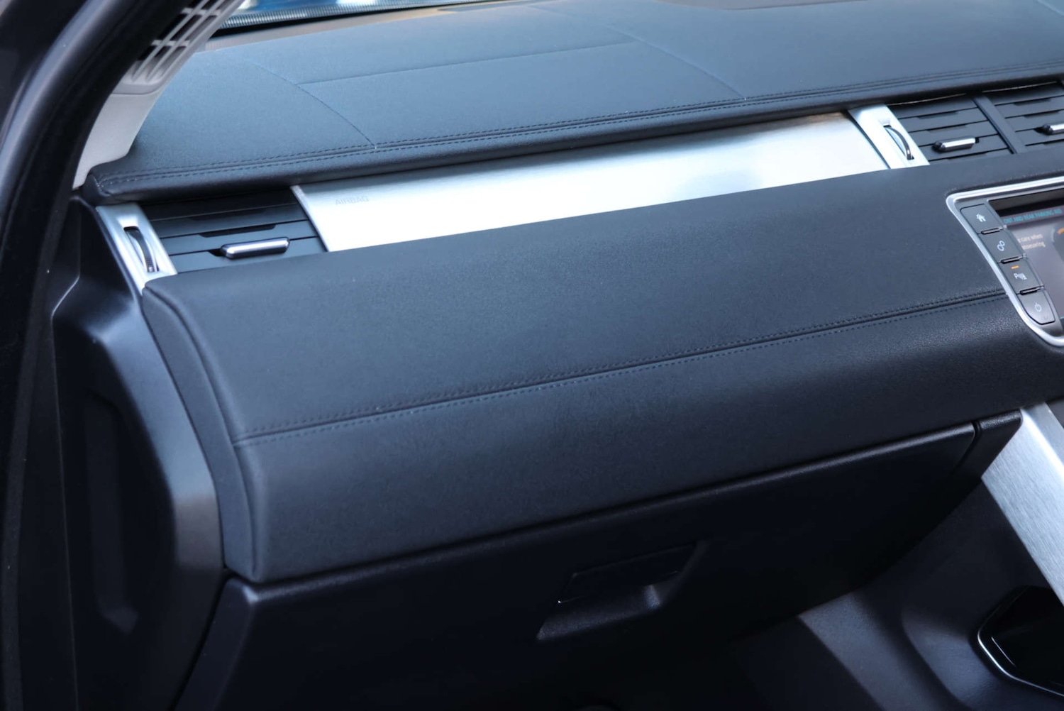 Used Land Rover Range Rover Evoque 2017 for sale - 76642952: Photo 12