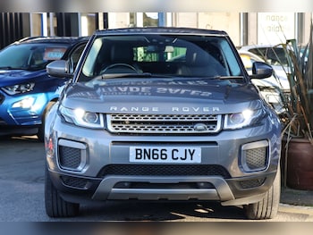 Used Land Rover Range Rover Evoque 2017 for sale - 76642952: Photo