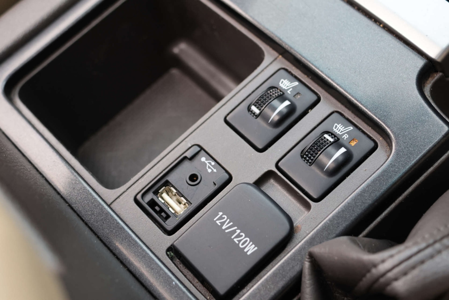 Used Toyota Land Cruiser 2016 for sale - 77118052: Photo 34