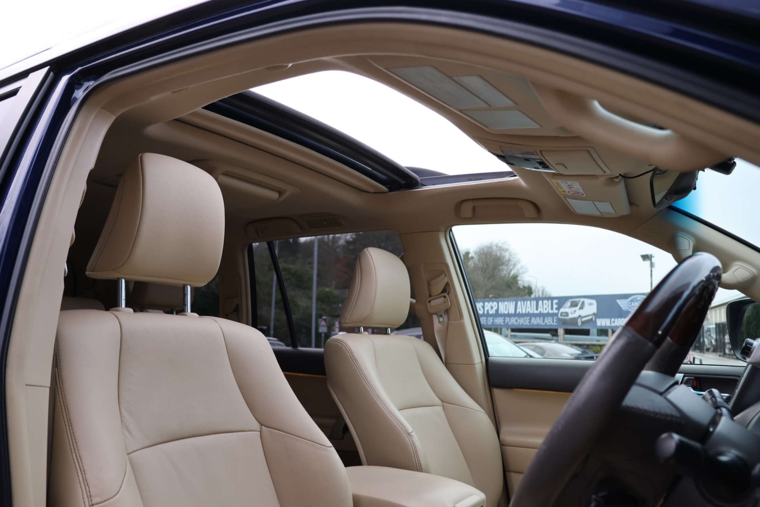 Used Toyota Land Cruiser 2016 for sale - 77118052: Photo 5