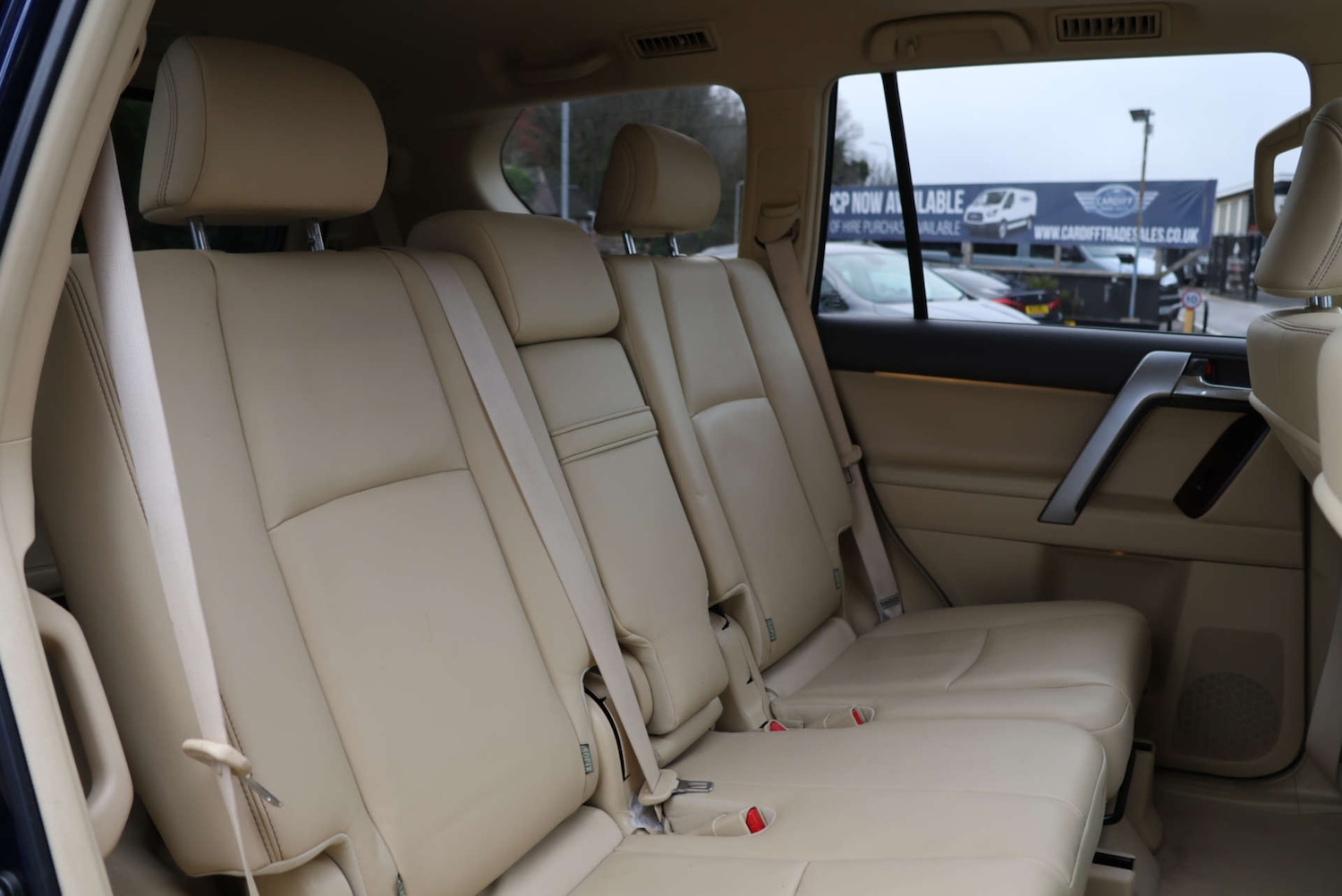 Used Toyota Land Cruiser 2016 for sale - 77118052: Photo 8