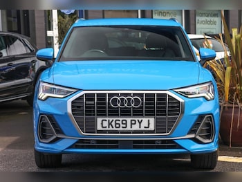 Used Audi Q3 2019 for sale - 75462298: Photo