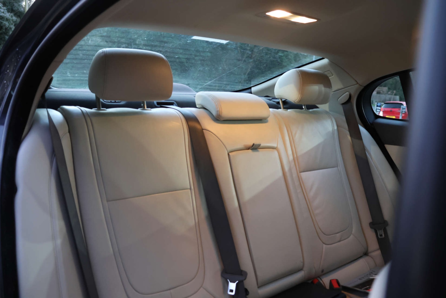 Used Jaguar XF 2012 for sale - 77022384: Photo 7