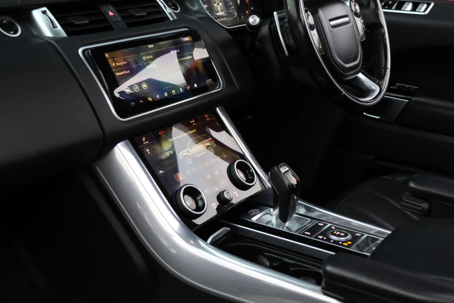 Used Land Rover Range Rover Sport 2018 for sale - 77420213: Photo 16