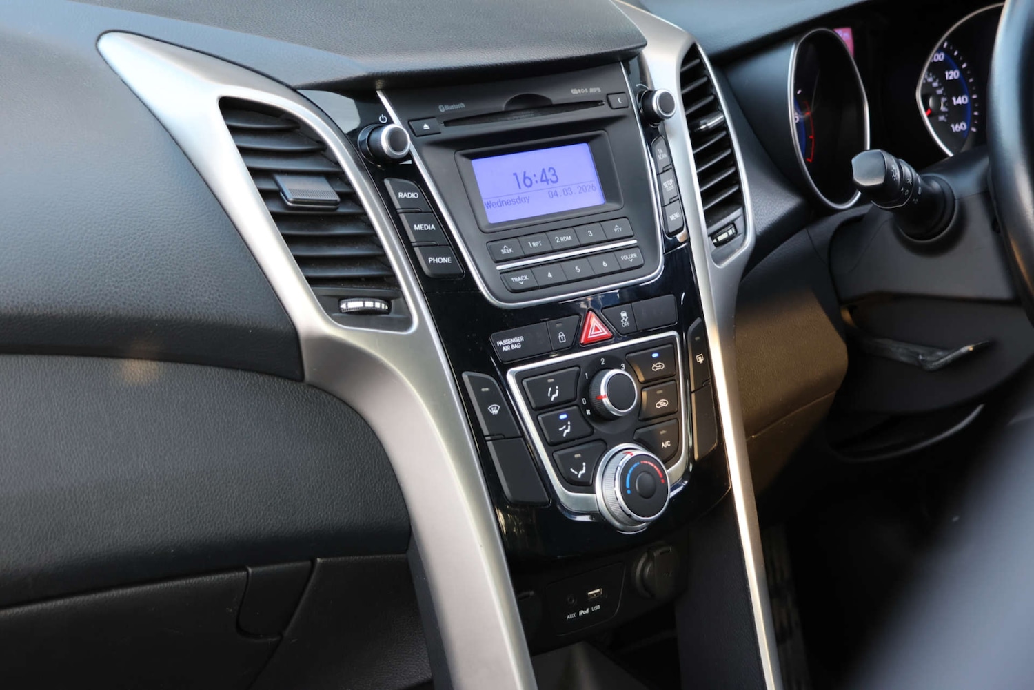 Used Hyundai i30 2015 for sale - 77749105: Photo 20