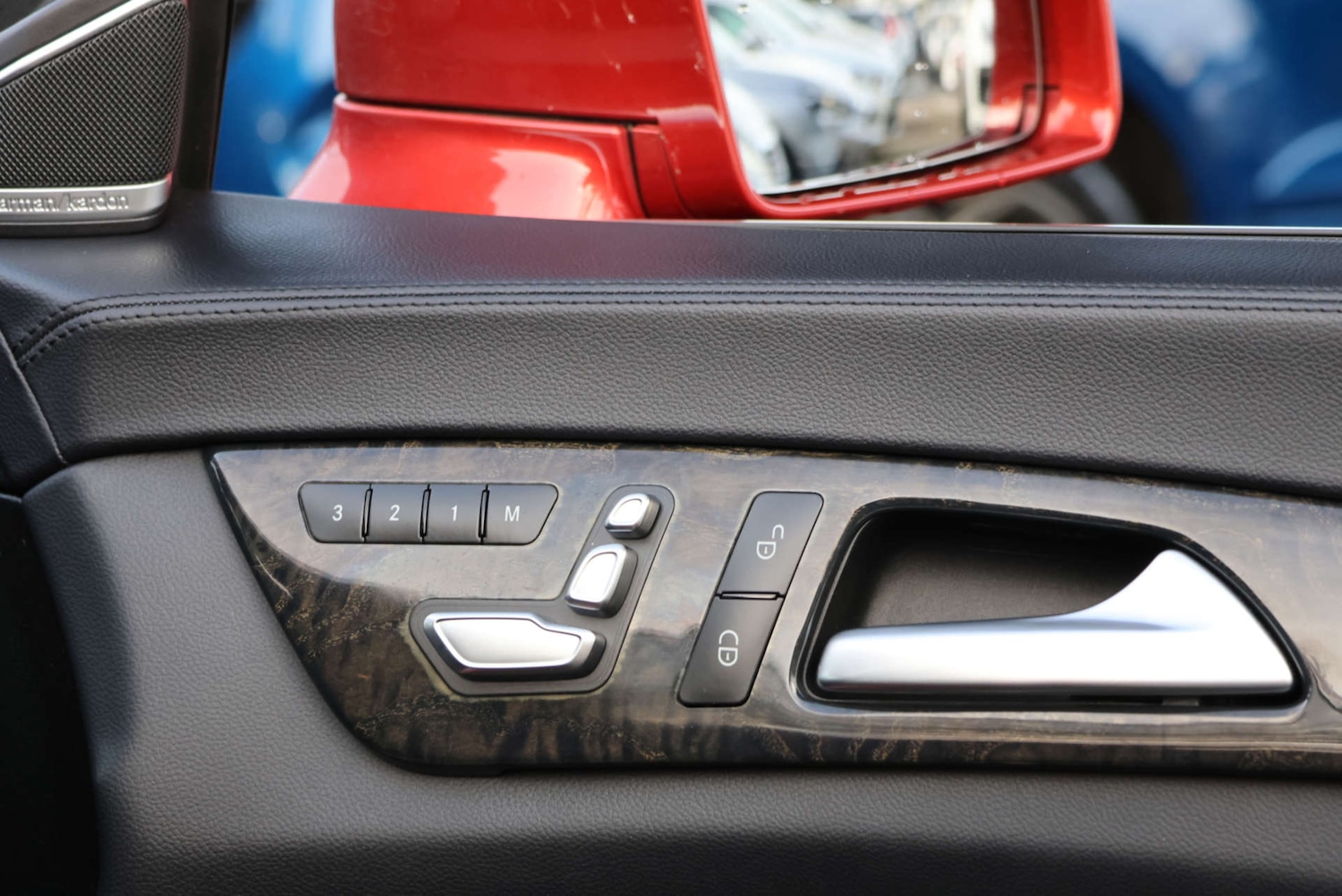 Used Mercedes-Benz CLS 2016 for sale - 76594712: Photo 33