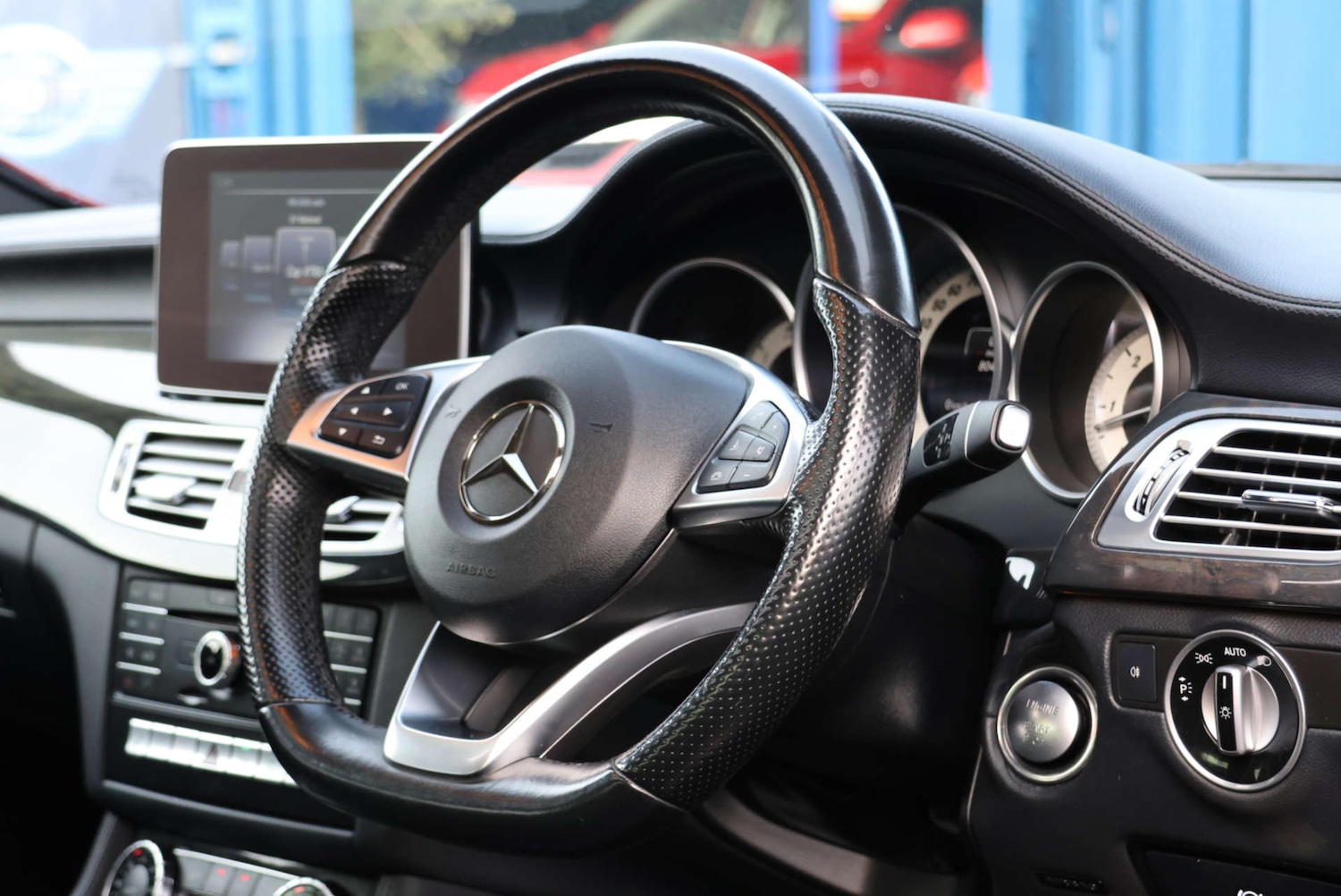 Used Mercedes-Benz CLS 2016 for sale - 76594712: Photo 37