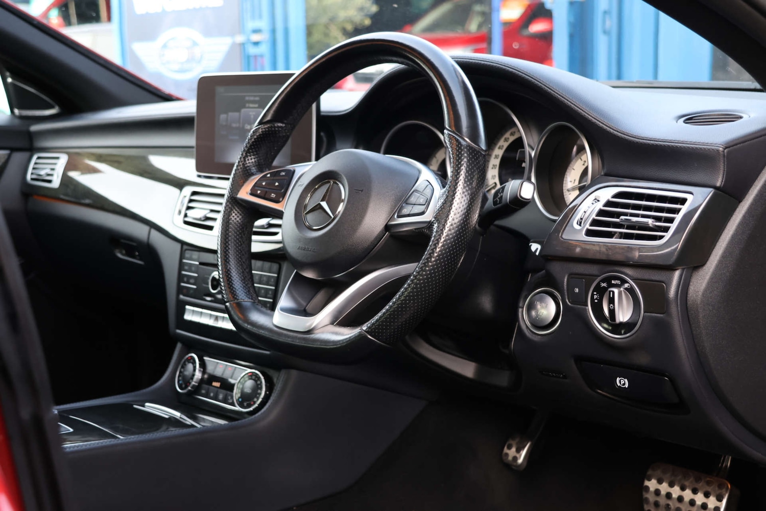 Used Mercedes-Benz CLS 2016 for sale - 76594712: Photo 4