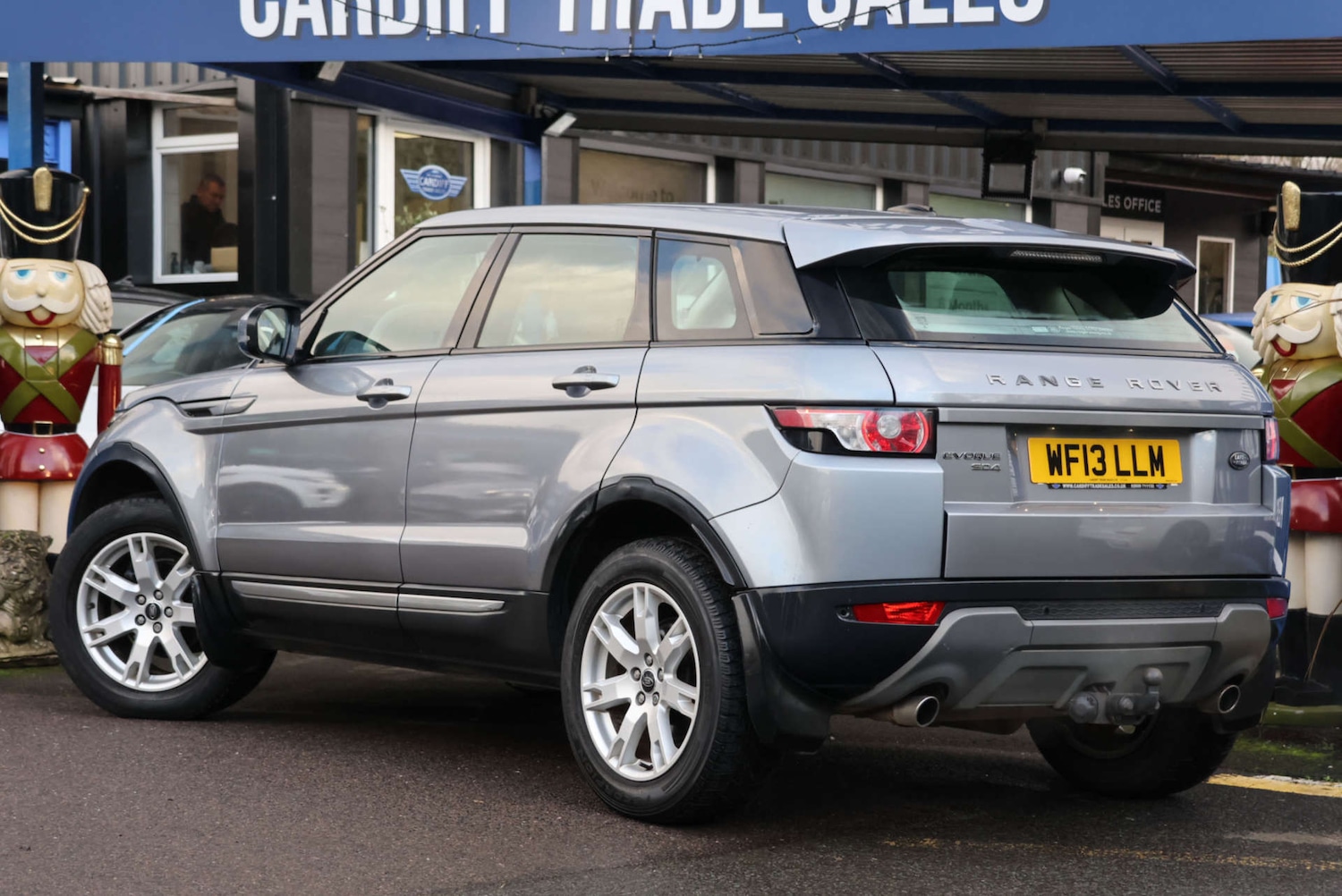Used Land Rover Range Rover Evoque 2013 for sale - 76910560: Photo 12