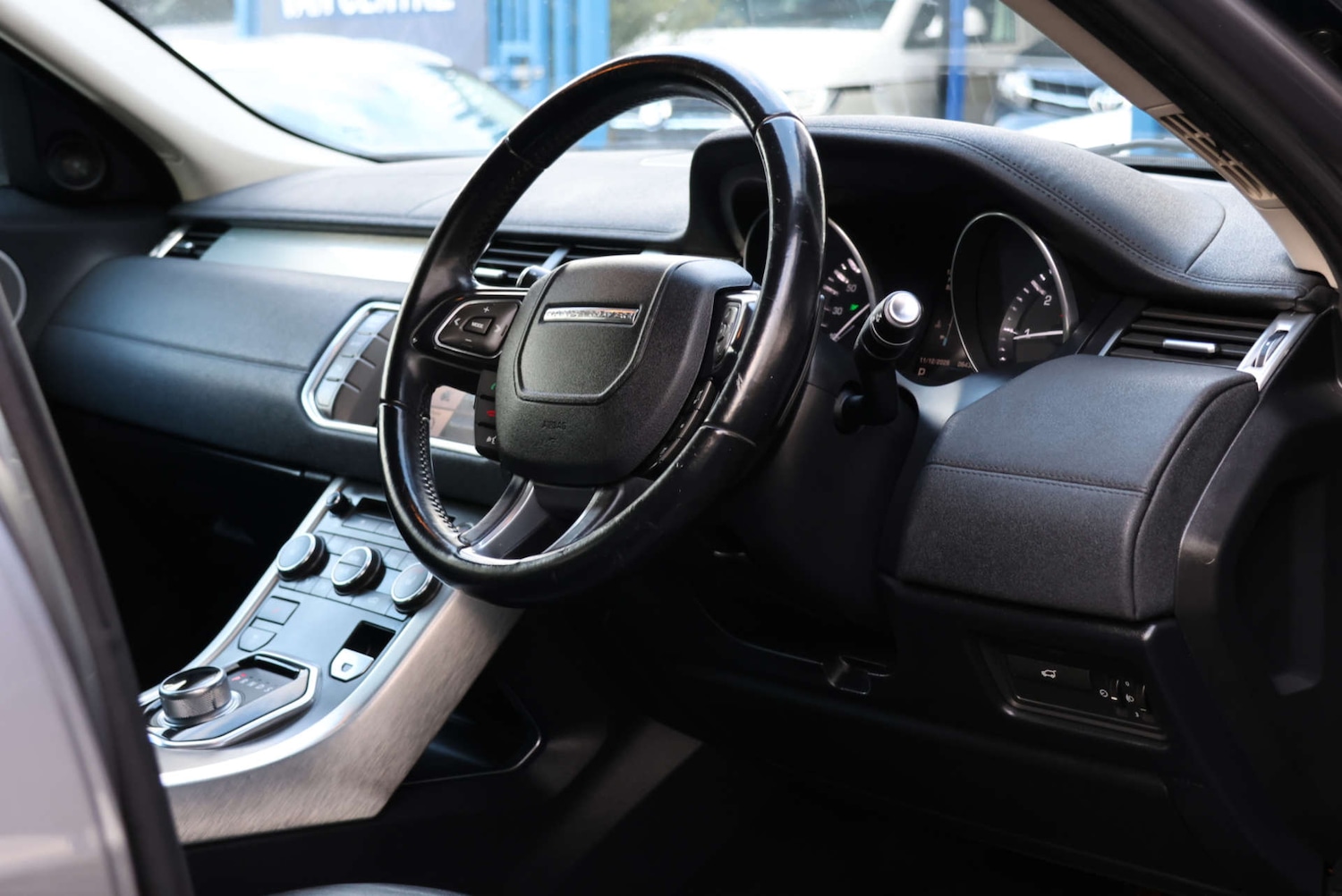 Used Land Rover Range Rover Evoque 2013 for sale - 76910560: Photo 4