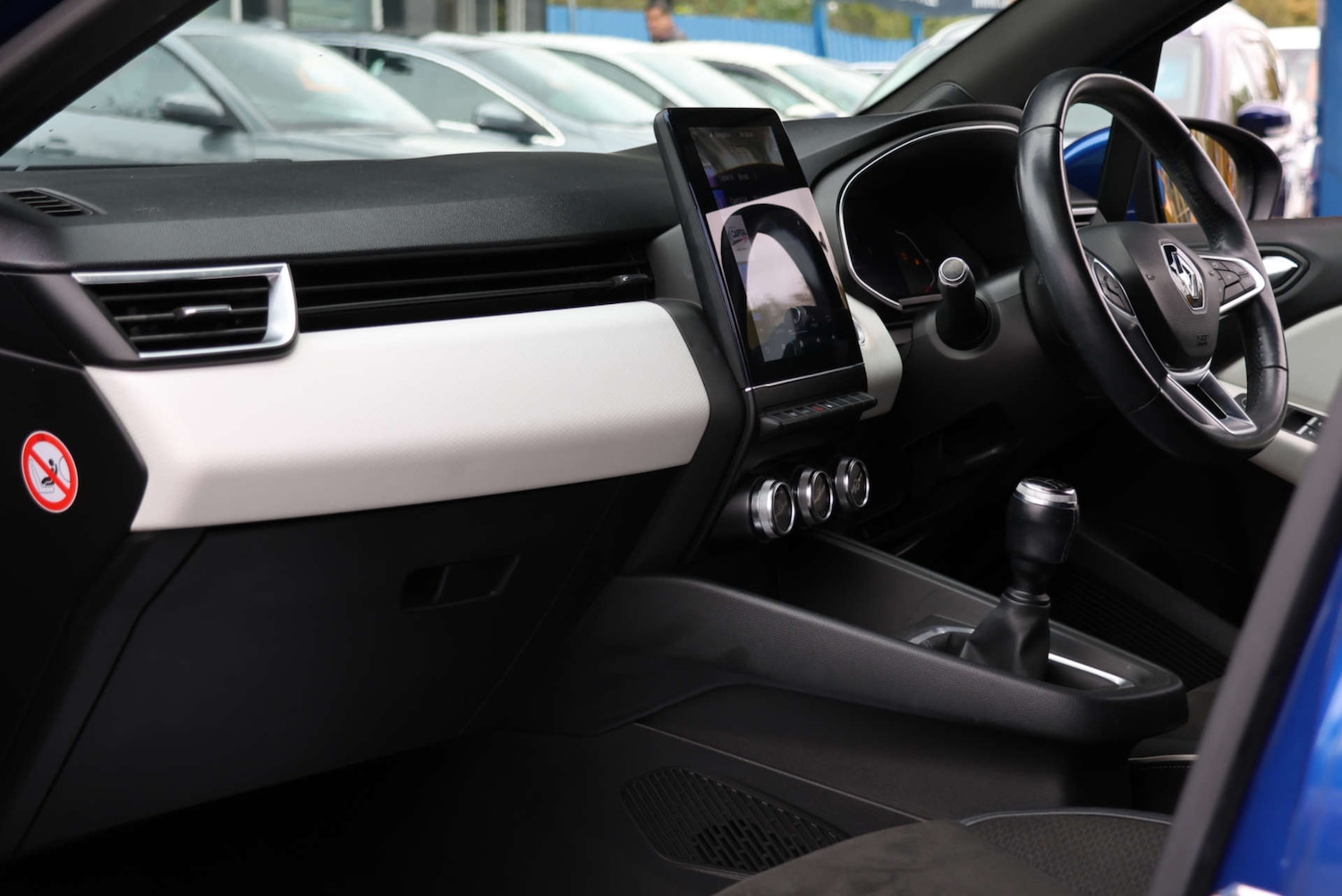 Used Renault Clio 2020 for sale - 76601275: Photo 11