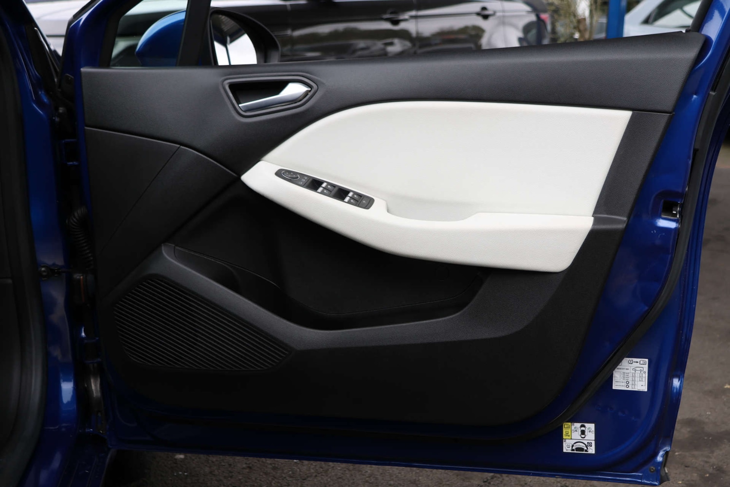 Used Renault Clio 2020 for sale - 76601275: Photo 16