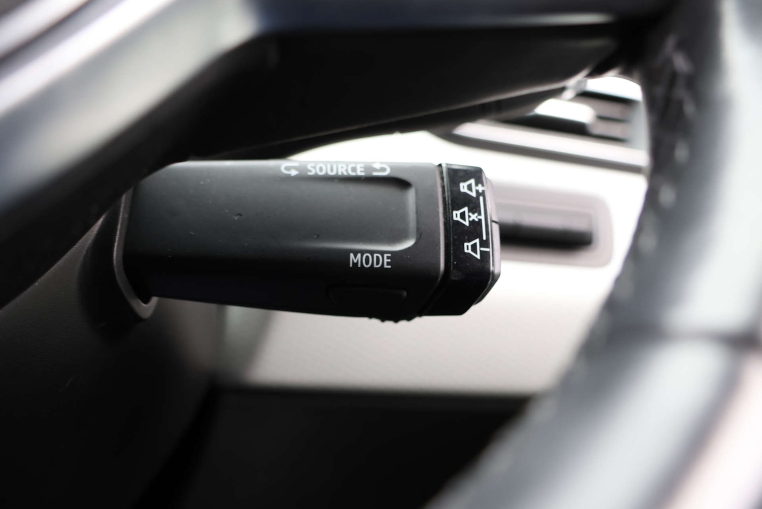 Used Renault Clio 2020 for sale - 76601275: Photo 23