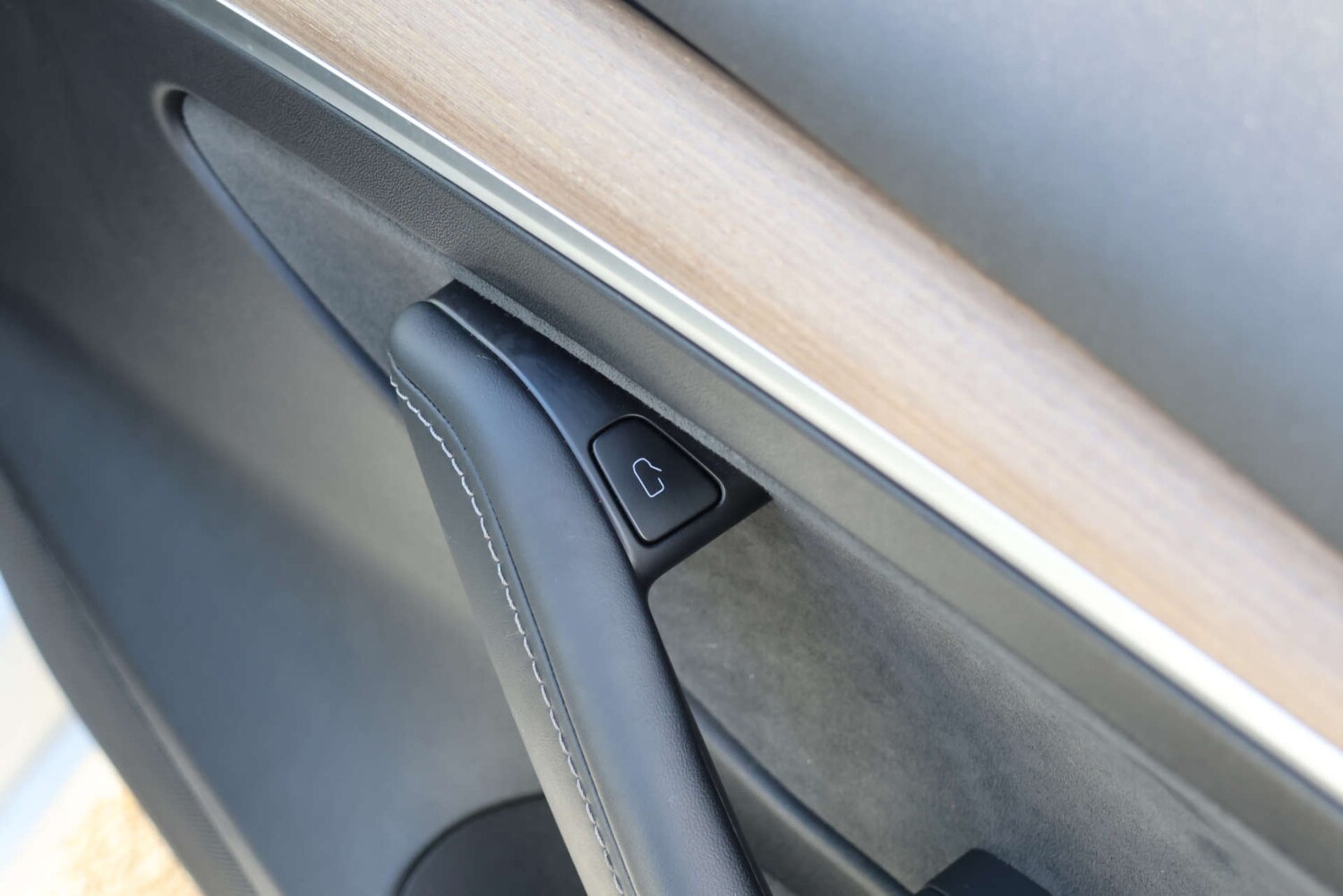 Used Tesla Model 3 2023 for sale - 77562669: Photo 27