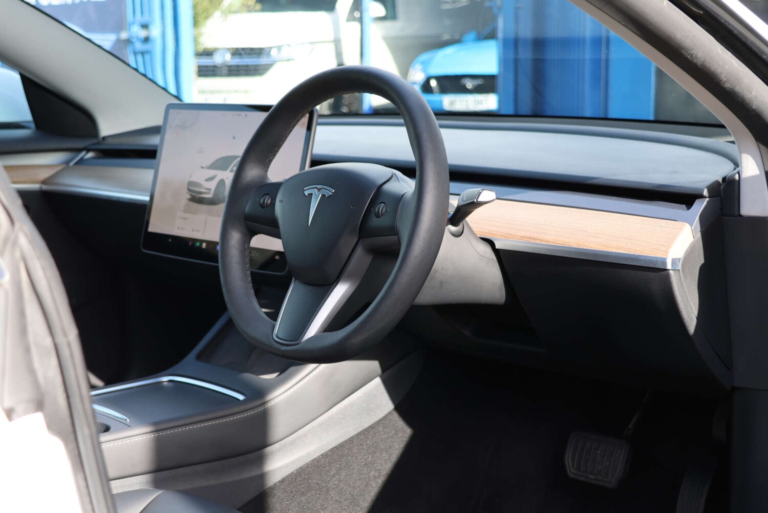 Used Tesla Model 3 2023 for sale - 77562669: Photo 4