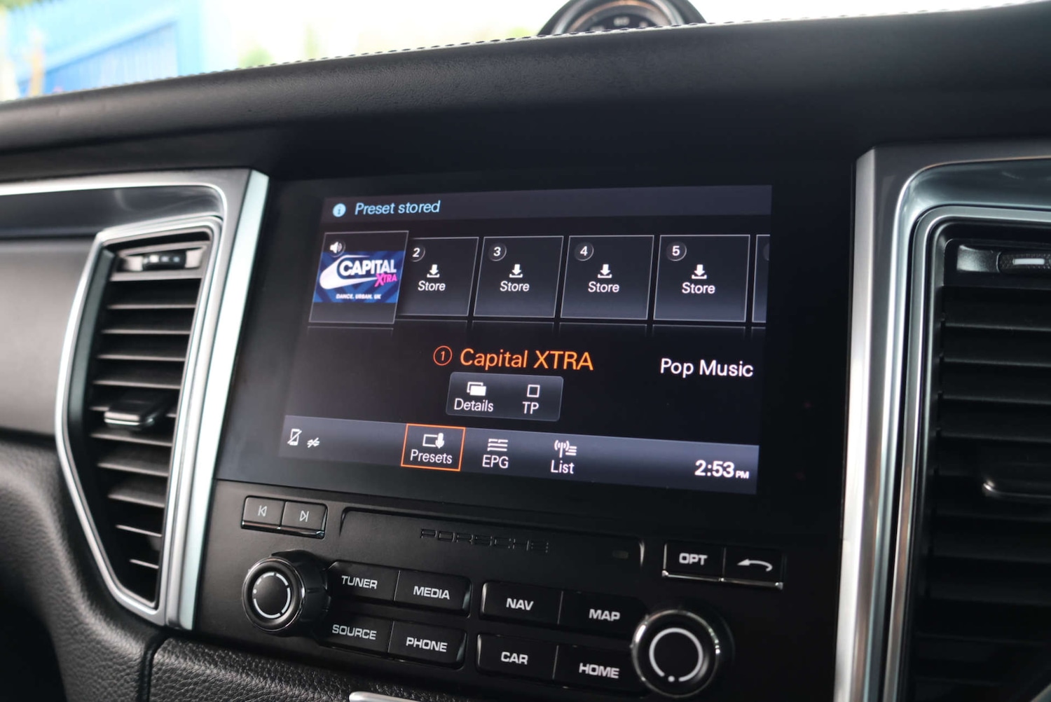 Used Porsche Macan 2018 for sale - 77609408: Photo 44