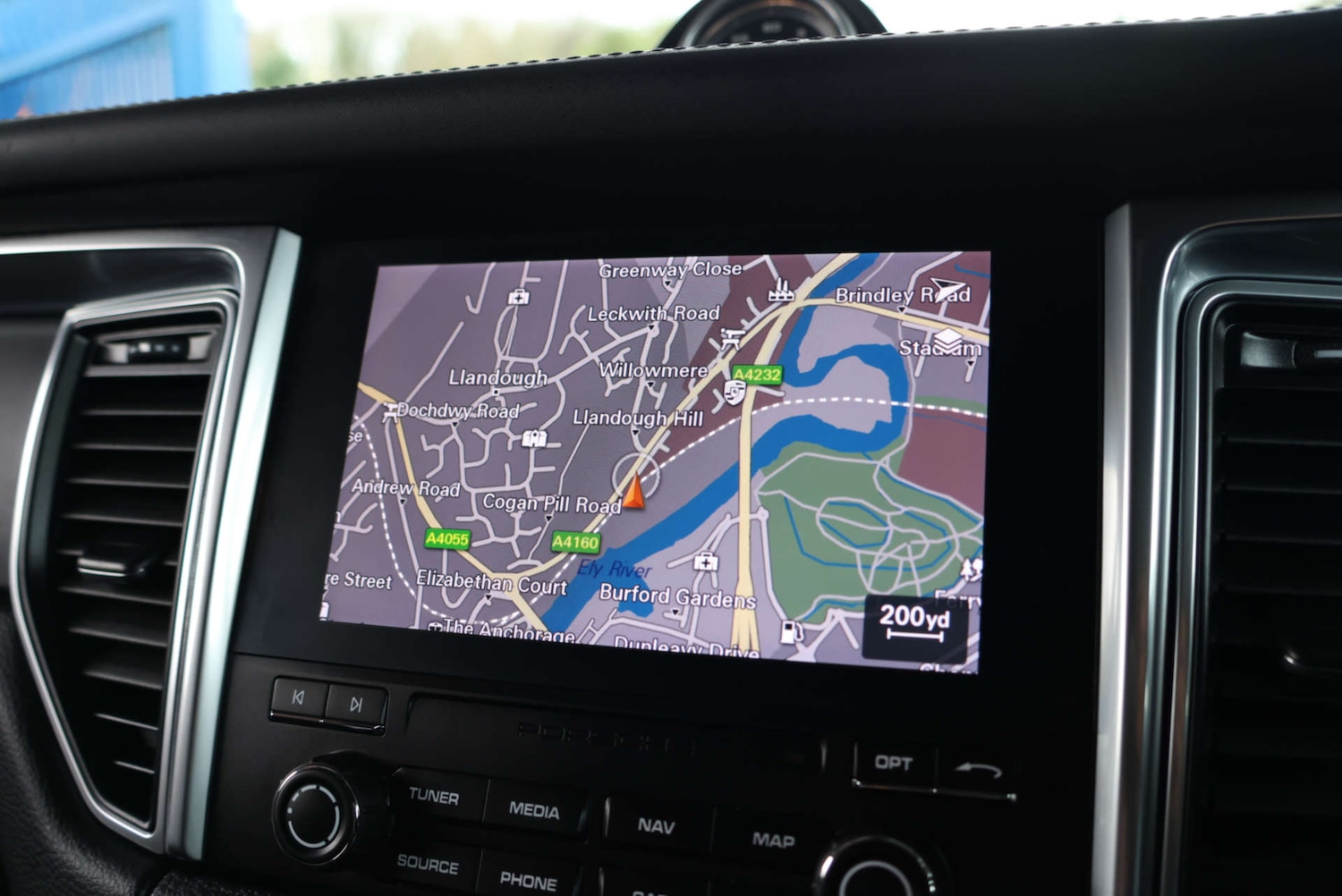 Used Porsche Macan 2018 for sale - 77609408: Photo 48