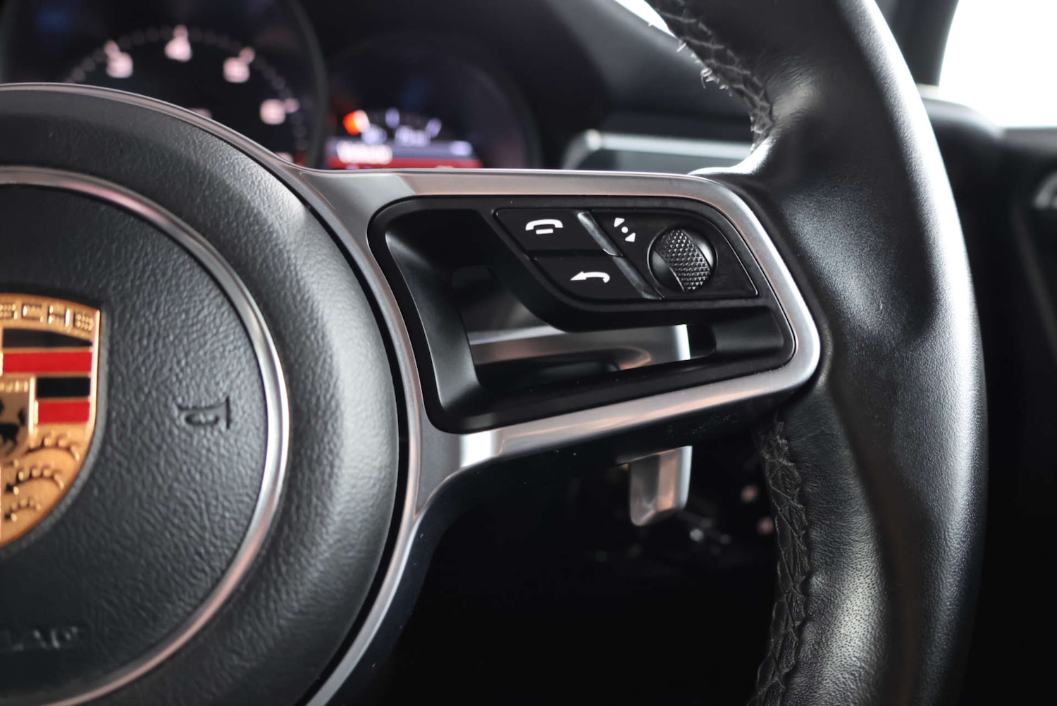 Used Porsche Macan 2018 for sale - 77609408: Photo 56