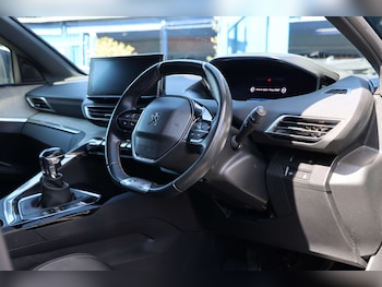 Used Peugeot 3008 2021 for sale - 79209280: Photo