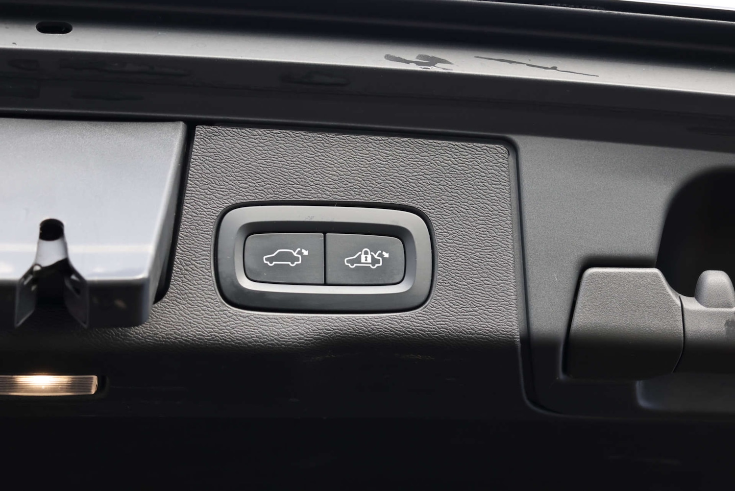 Used Volvo XC60 2022 for sale - 77765784: Photo 31