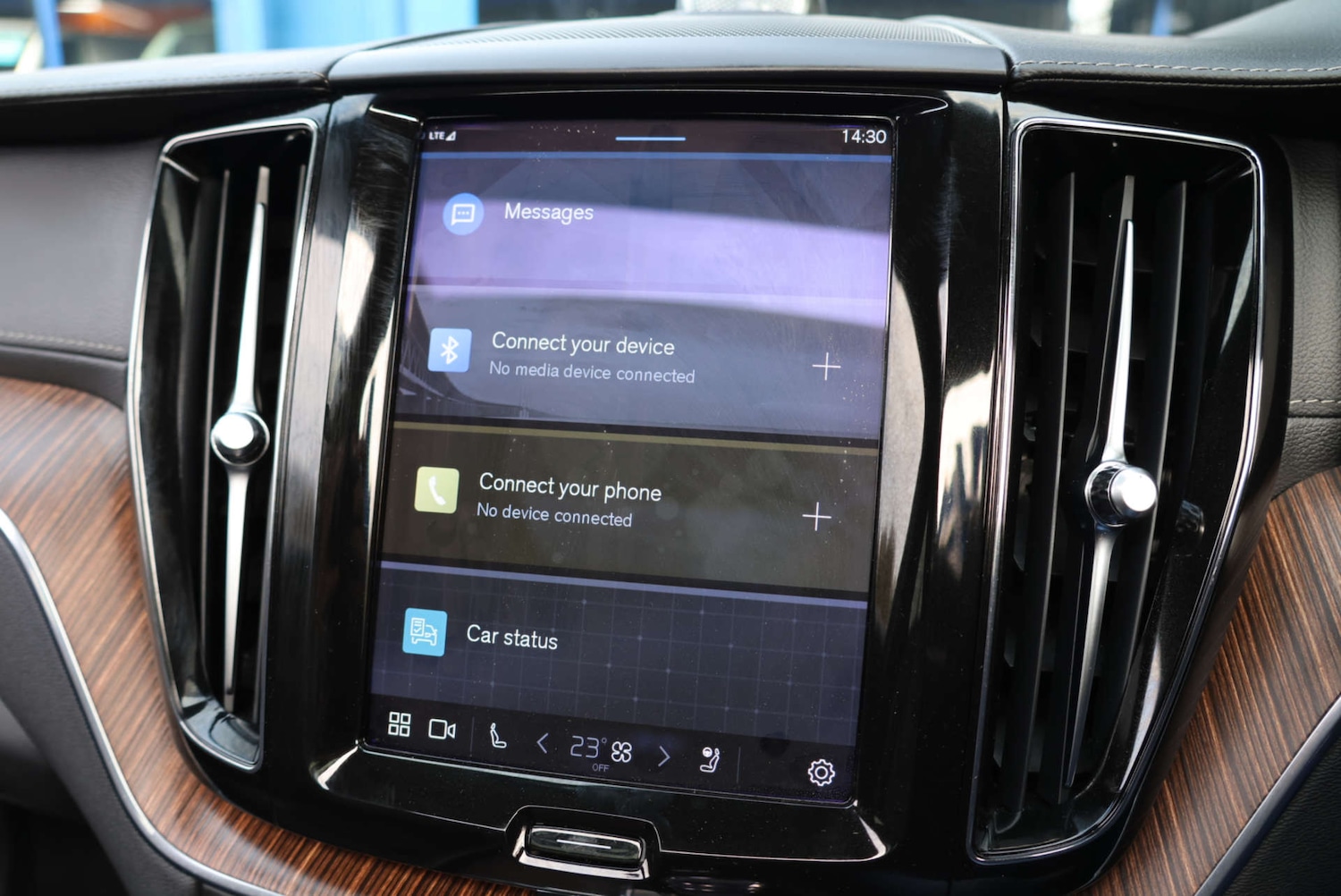 Used Volvo XC60 2022 for sale - 77765784: Photo 42