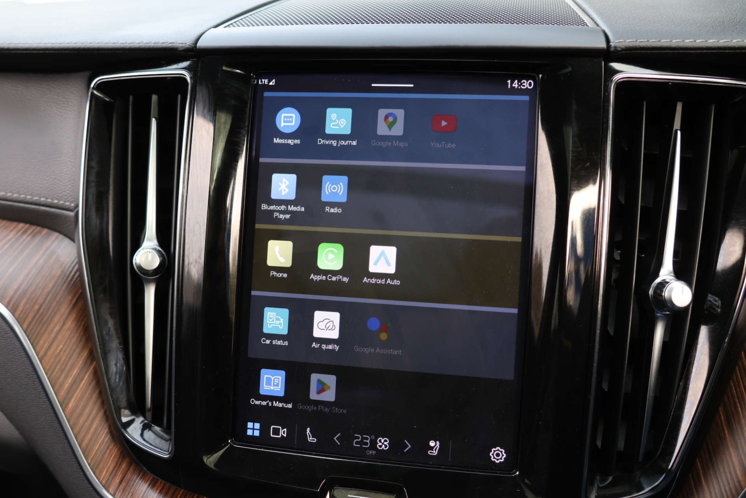 Used Volvo XC60 2022 for sale - 77765784: Photo 44