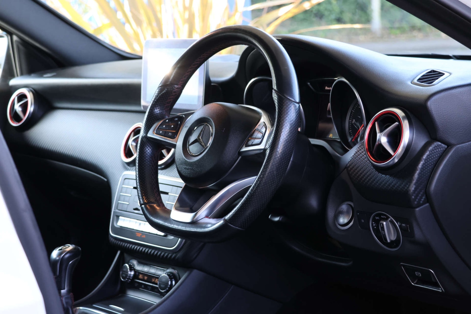 Used Mercedes-Benz A-Class 2017 for sale - 76068158: Photo 4