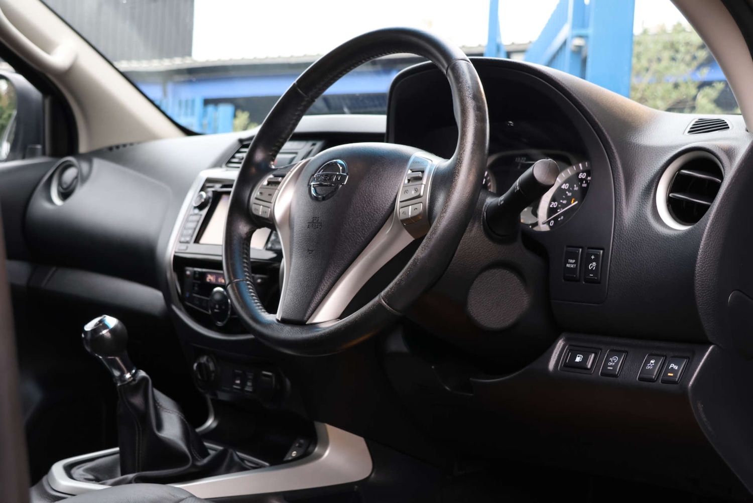 Used Nissan Navara 2017 for sale - 76594717: Photo 4