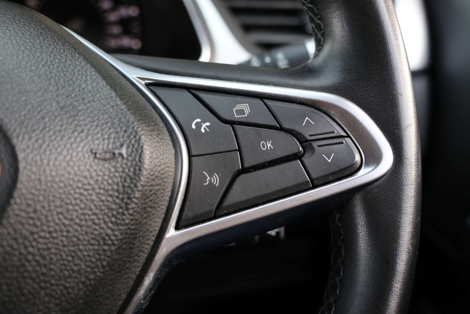 Used Renault Captur 2021 for sale - 76363779: Photo 21