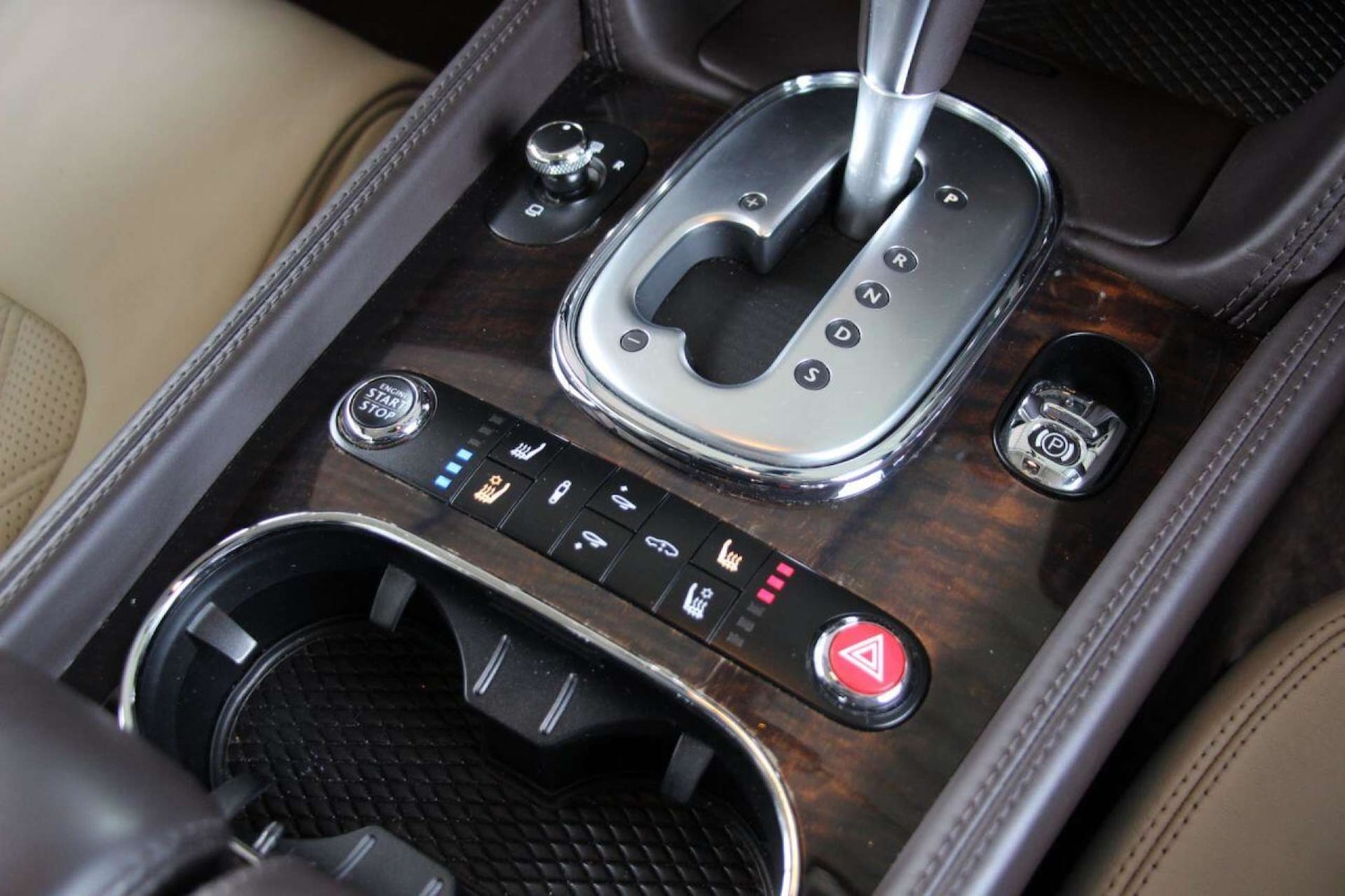 Used Bentley Continental 2014 for sale - 76402704: Photo 38