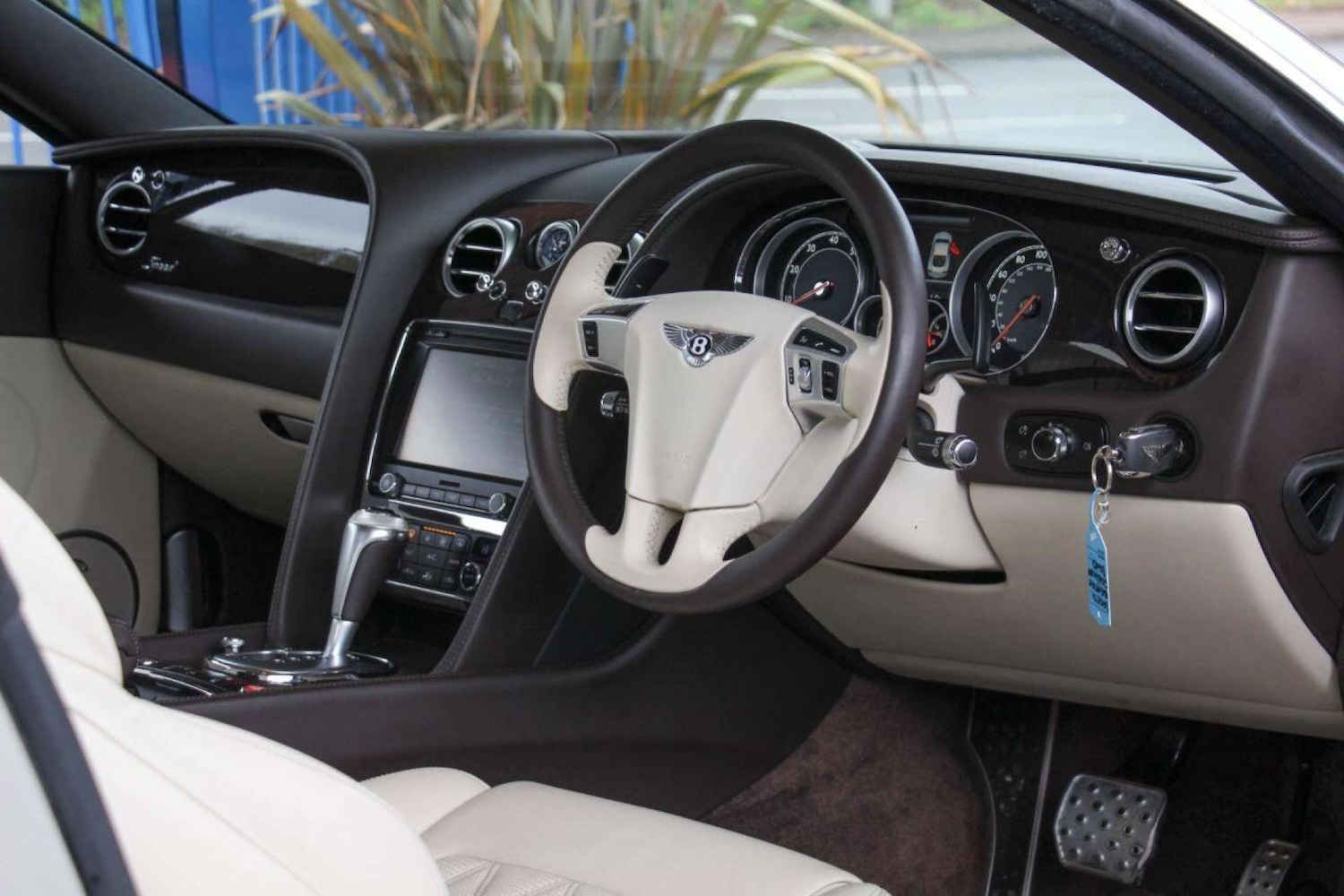 Used Bentley Continental 2014 for sale - 76402704: Photo 4