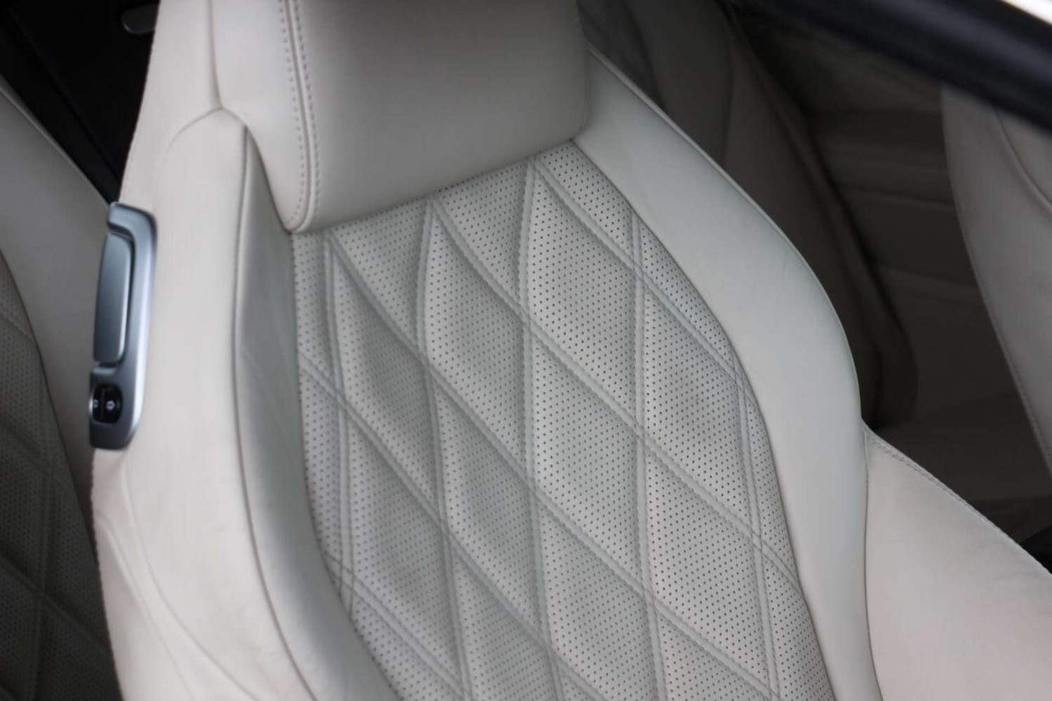 Used Bentley Continental 2014 for sale - 76402704: Photo 7