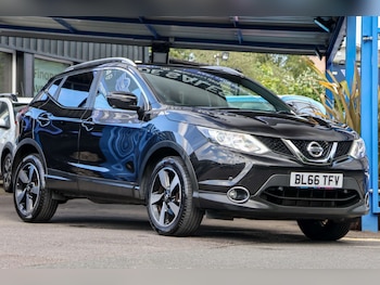 Used Nissan Qashqai 2016 for sale - 78852979: Photo