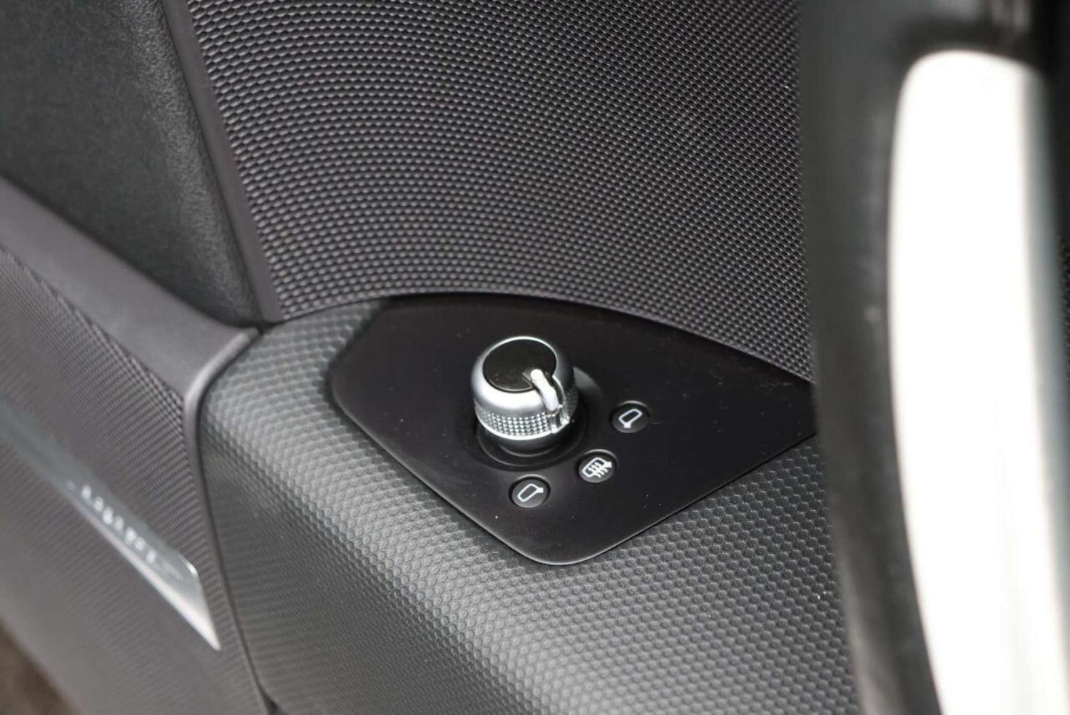 Used Audi TT 2013 for sale - 76363986: Photo 24