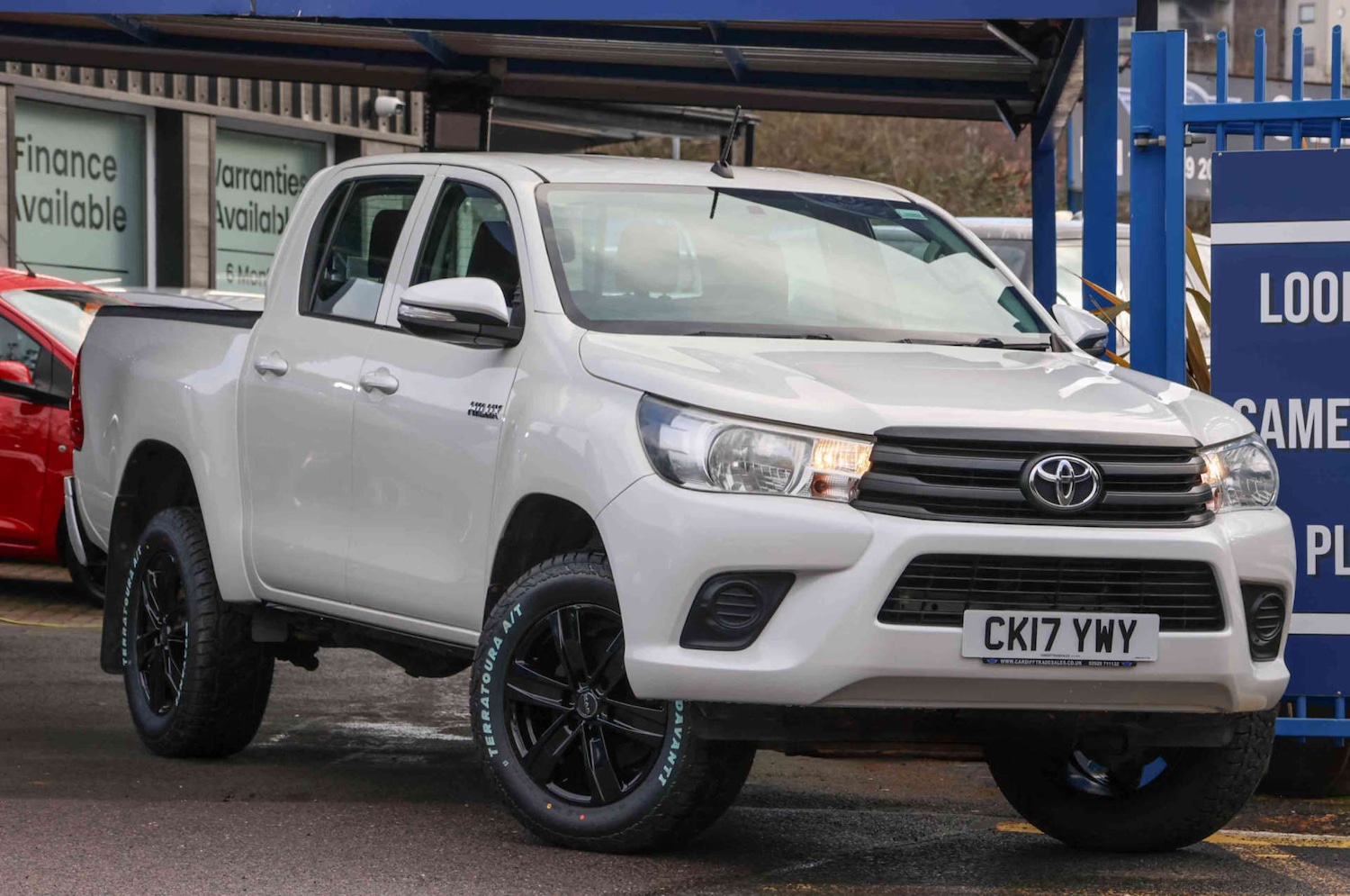 Used Toyota Hilux 2017 for sale - 77392244: Photo 1