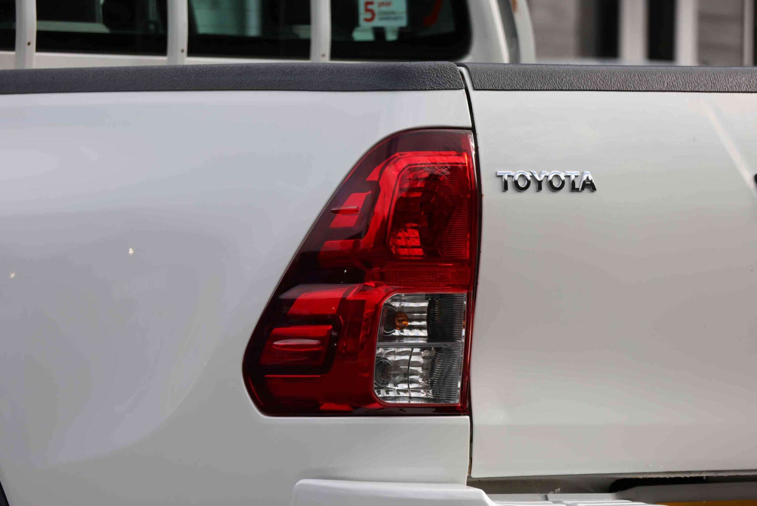 Used Toyota Hilux 2017 for sale - 77392244: Photo 15