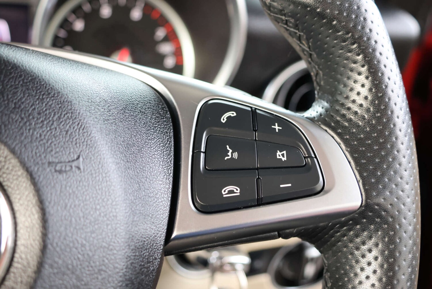 Used Mercedes-Benz SLC 2018 for sale - 77762314: Photo 16