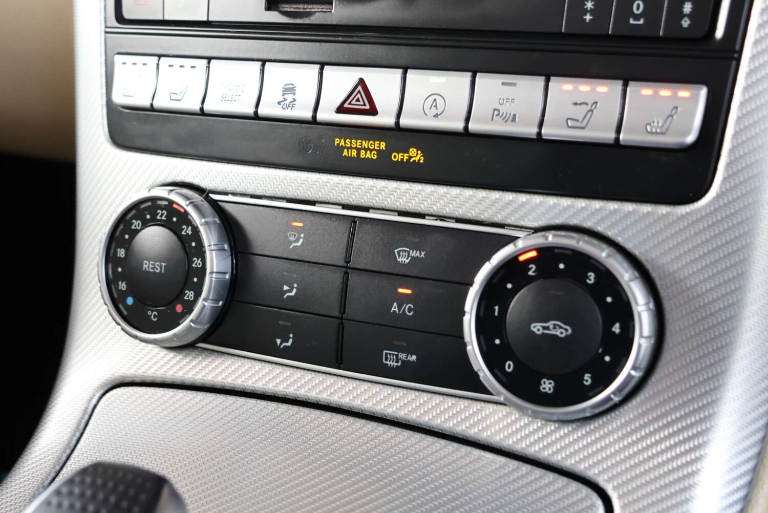 Used Mercedes-Benz SLC 2018 for sale - 77762314: Photo 20