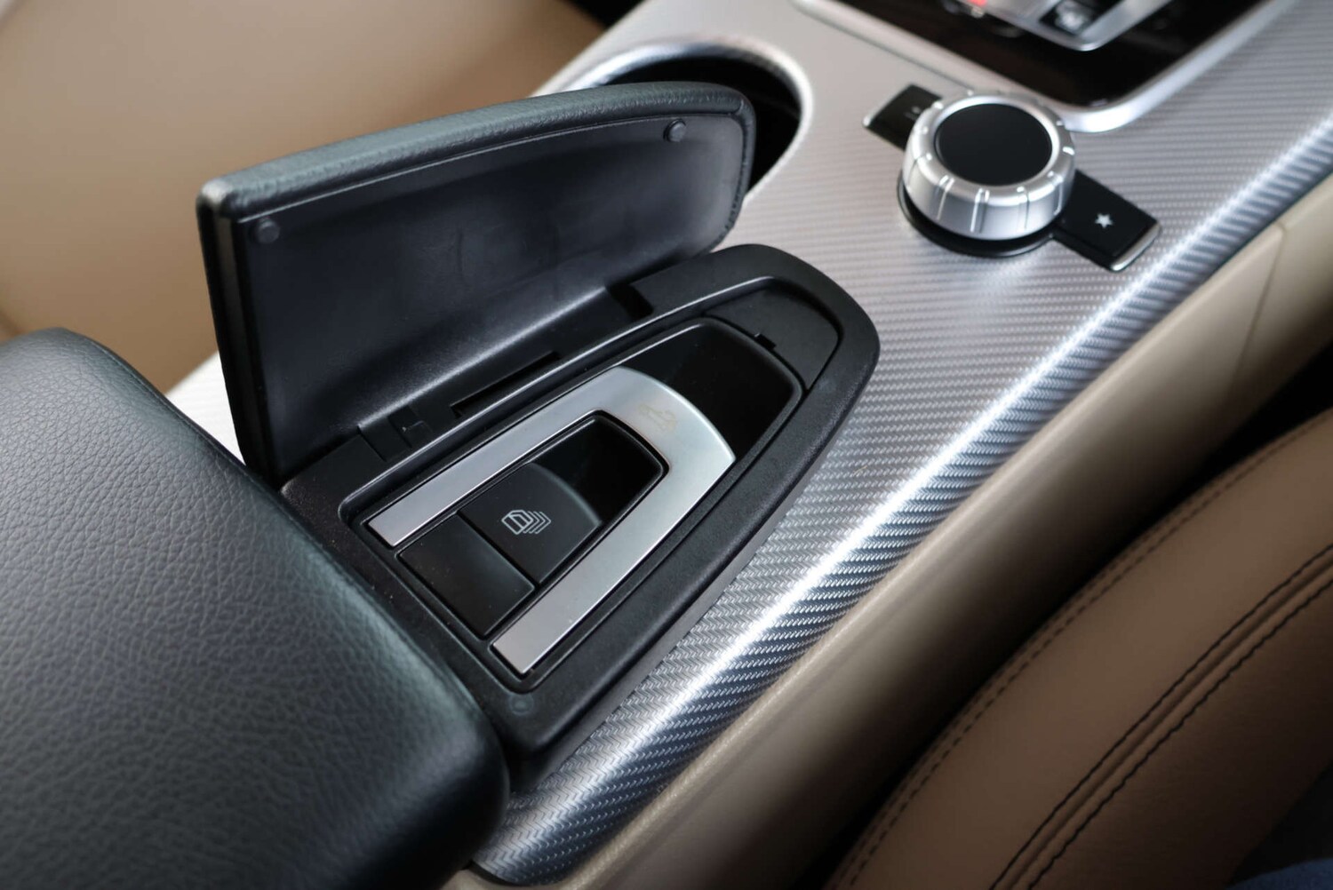 Used Mercedes-Benz SLC 2018 for sale - 77762314: Photo 41