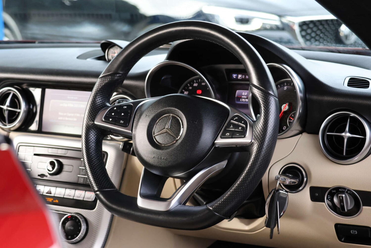 Used Mercedes-Benz SLC 2018 for sale - 77762314: Photo 47