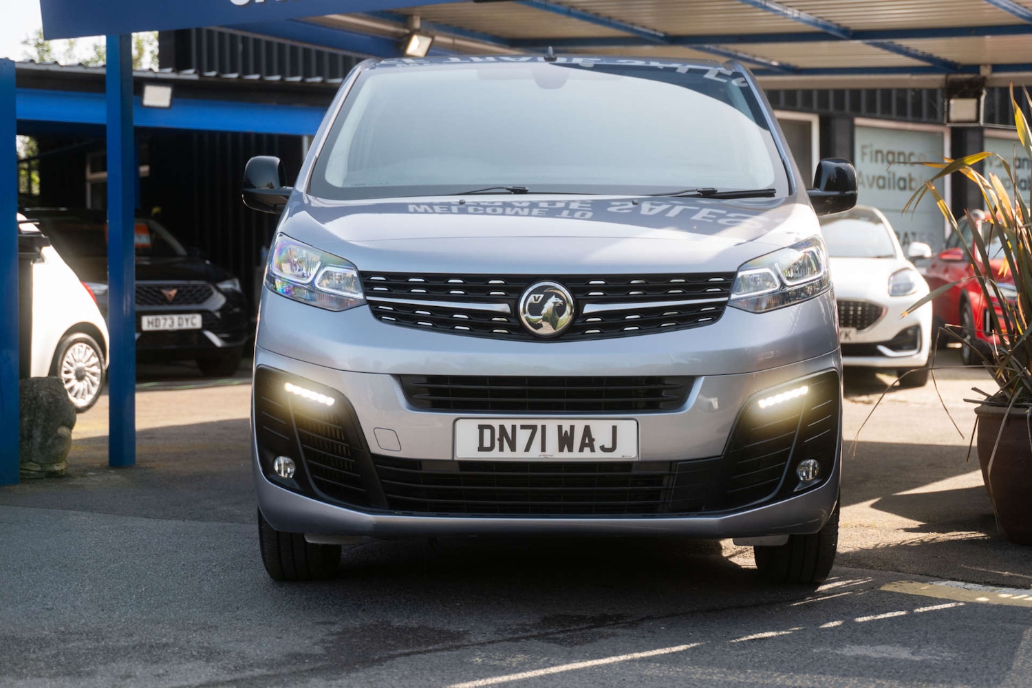 Used Vauxhall Vivaro 2022 for sale - 78169352: Photo 2