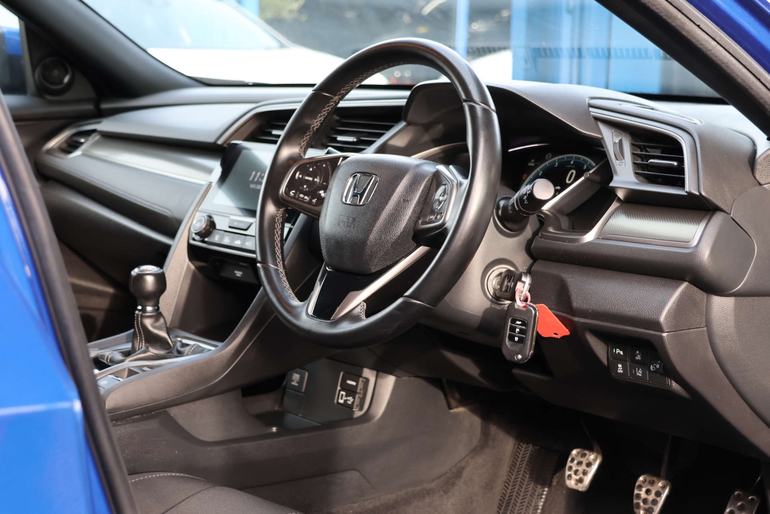 Used Honda Civic 2017 for sale - 77152812: Photo 4